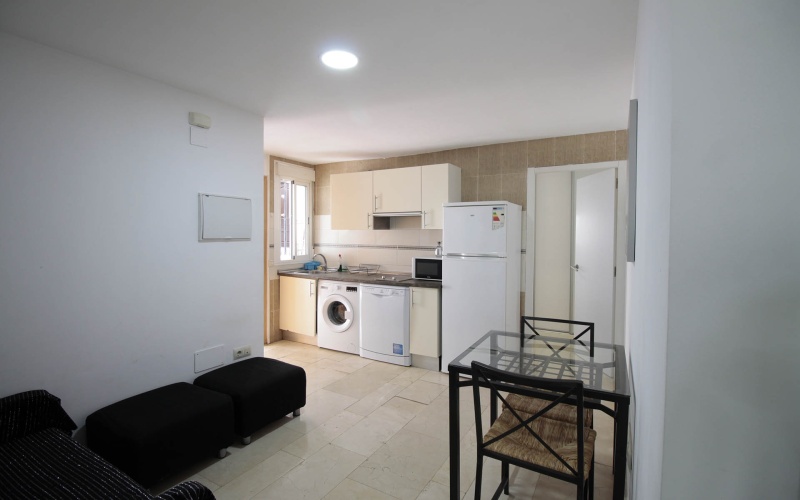 Calle Calle de Antonio Zamora, floor 2, Puerta del Angel, 2 Bedrooms Bedrooms, ,1 BathroomBathrooms,Apartment,Medium Term Let,Calle de Antonio Zamora,2,67