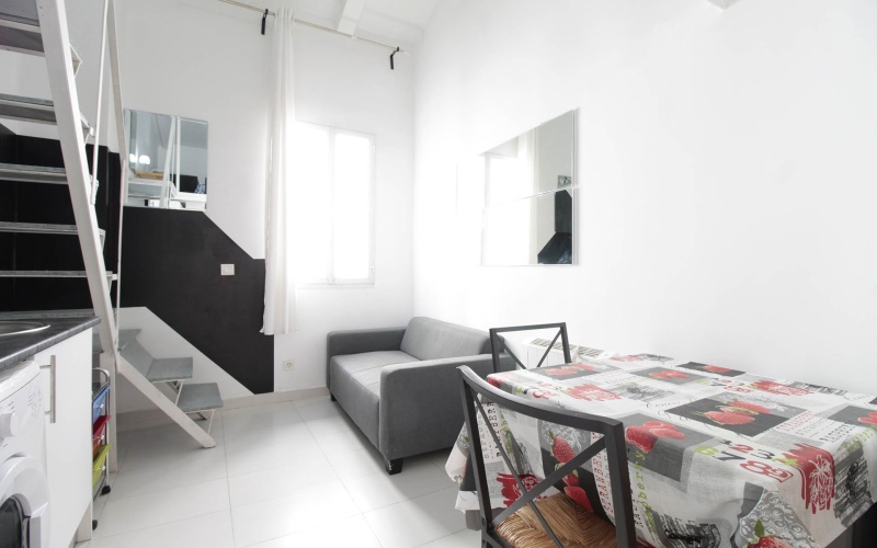 Calle Calle de Antonio Zamora, floor 3, Puerta del Angel, ,1 BathroomBathrooms,Studio,Medium Term Let,Calle de Antonio Zamora,3,70