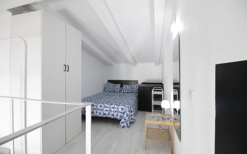 Calle Calle de Antonio Zamora, floor 3, Puerta del Angel, ,1 BathroomBathrooms,Studio,Medium Term Let,Calle de Antonio Zamora,3,70