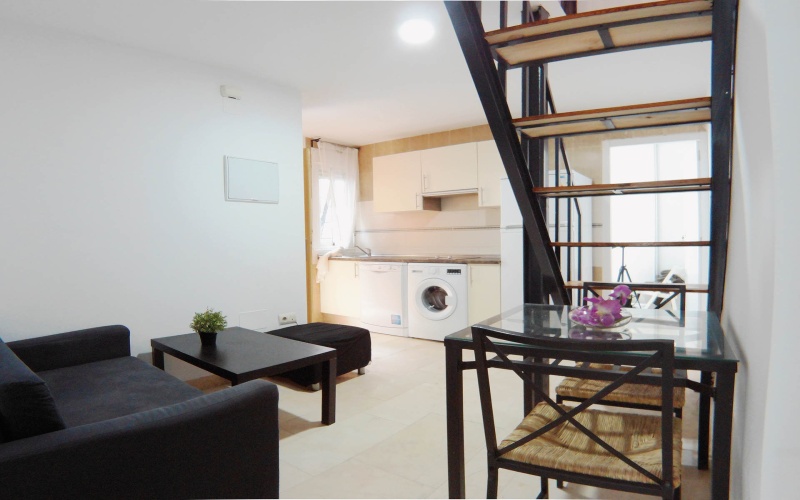 Calle Calle de Antonio Zamora, floor 3, Puerta del Angel, 6 Bedrooms Bedrooms, ,3 BathroomsBathrooms,Roomshared,Medium Term Let,Calle de Antonio Zamora,3,72