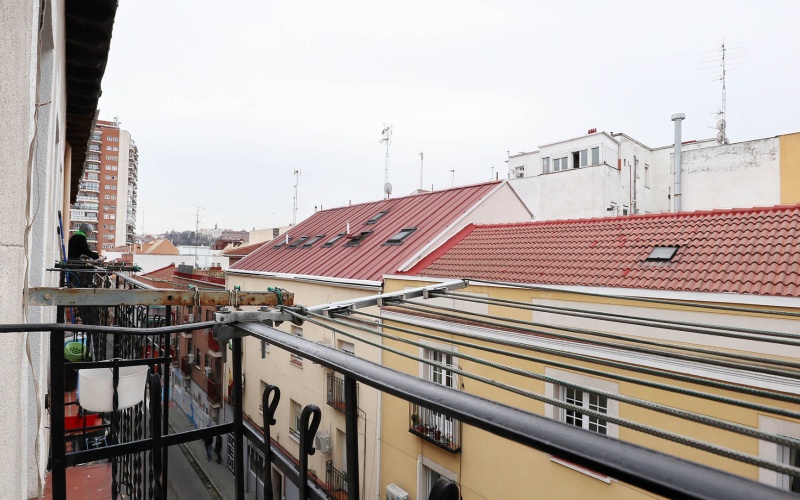 Calle Calle de Antonio Zamora, floor 3, Puerta del Angel, ,1 BathroomBathrooms,Studio,Medium Term Let,Calle de Antonio Zamora,3,77