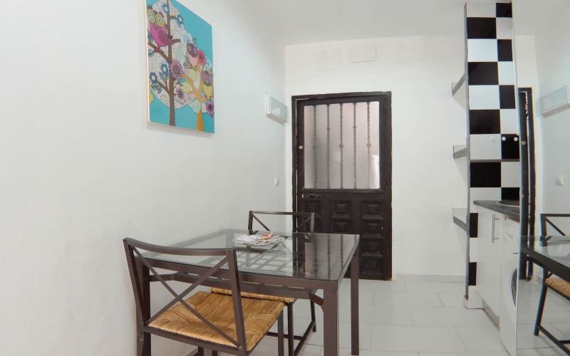 Calle Calle de Antonio Zamora, floor, Puerta del Angel, ,1 BathroomBathrooms,Studio,Medium Term Let,Calle de Antonio Zamora,82