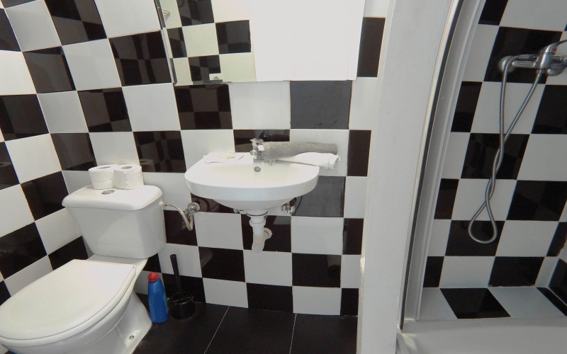 Calle Calle de Antonio Zamora, floor, Puerta del Angel, ,1 BathroomBathrooms,Studio,Medium Term Let,Calle de Antonio Zamora,82