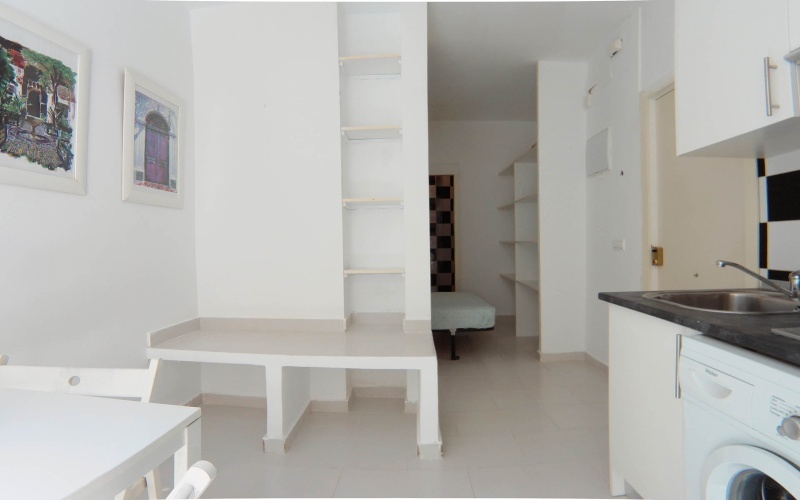 Calle Calle de Antonio Zamora, floor, Puerta del Angel, ,1 BathroomBathrooms,Studio,Medium Term Let,Calle de Antonio Zamora,86