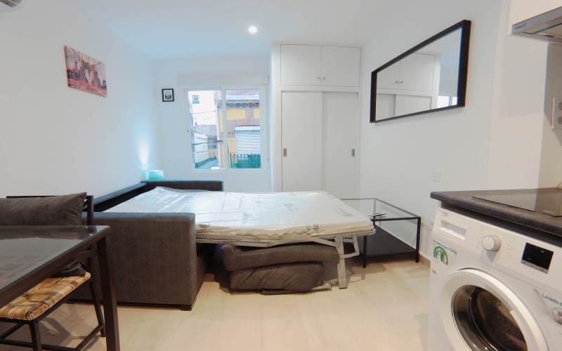 Calle Calle de Berruguete, floor 1, Berruguete, ,1 BathroomBathrooms,Studio,Medium Term Let,Calle de Berruguete,1,94