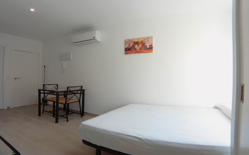 Calle Calle de Berruguete, floor 1, Berruguete, ,1 BathroomBathrooms,Studio,Medium Term Let,Calle de Berruguete,1,94