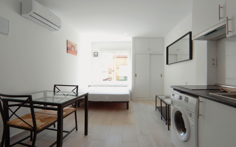 Calle Calle de Berruguete, floor 1, Berruguete, ,1 BathroomBathrooms,Studio,Medium Term Let,Calle de Berruguete,1,94