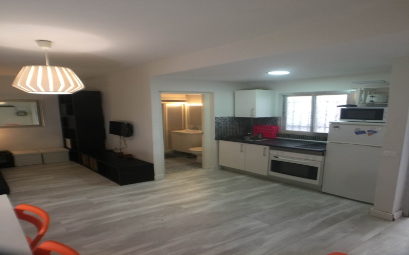 Calle Calle de Carlos Fuentes, floor, Los Carmenes, 1 Bedroom Bedrooms, ,1 BathroomBathrooms,Apartment,Medium Term Let,Calle de Carlos Fuentes,105