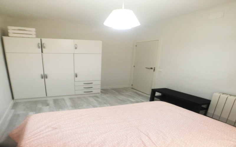 Calle Calle de Carlos Fuentes, floor, Los Carmenes, 1 Bedroom Bedrooms, ,1 BathroomBathrooms,Apartment,Medium Term Let,Calle de Carlos Fuentes,105