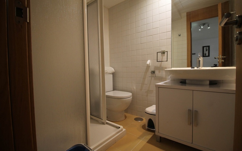 Calle Calle de Cervantes, floor 2, Huertas-Cortes, ,1 BathroomBathrooms,Studio,Medium Term Let,Calle de Cervantes,2,108