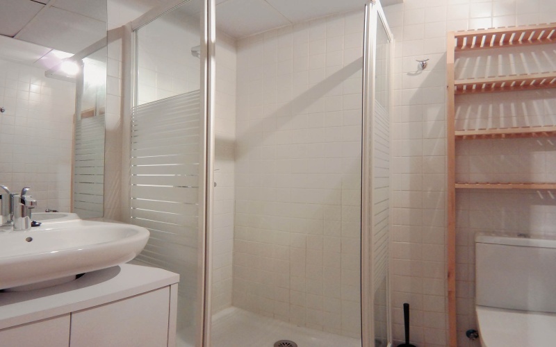 Calle Calle de Cervantes, floor 3, Huertas-Cortes, ,1 BathroomBathrooms,Studio,Medium Term Let,Calle de Cervantes,3,109