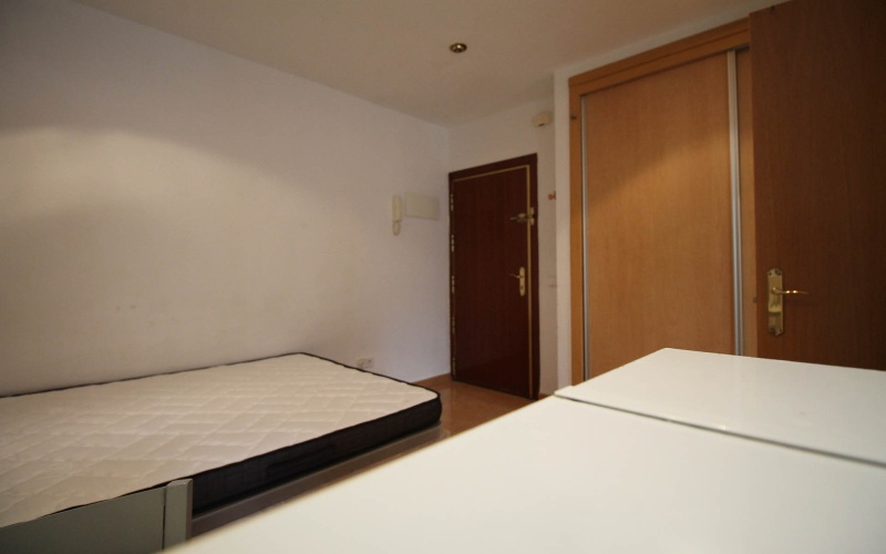 Calle Calle de Garcilaso, floor 4, Trafalgar, ,1 BathroomBathrooms,Studio,Medium Term Let,Calle de Garcilaso,4,137