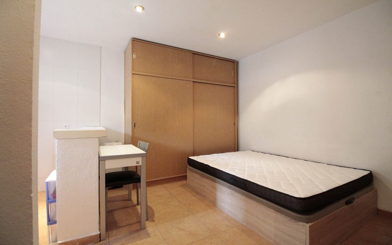 Calle Calle de Garcilaso, floor 4, Trafalgar, ,1 BathroomBathrooms,Studio,Medium Term Let,Calle de Garcilaso,4,137