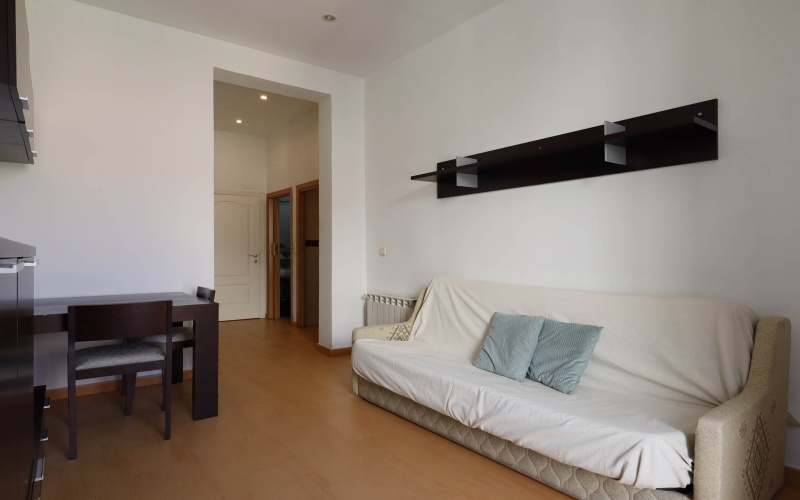 Calle Calle Imperial, floor 3, Sol, 1 Bedroom Bedrooms, ,1 BathroomBathrooms,Apartment,Medium Term Let,Calle Imperial,3,146