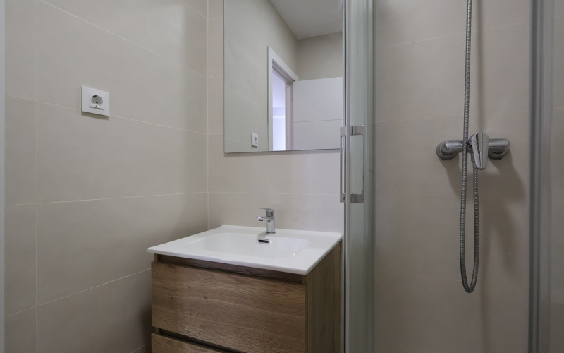 Calle Calle de los Madrazo, floor 4, Huertas-Cortes, 0 ,1 BathroomBathrooms,Studio,Medium Term Let,Calle de los Madrazo,4,160
