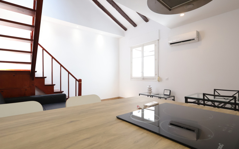 Calle Calle de los Madrazo, floor 4, Huertas-Cortes, 0 ,1 BathroomBathrooms,Studio,Medium Term Let,Calle de los Madrazo,4,160