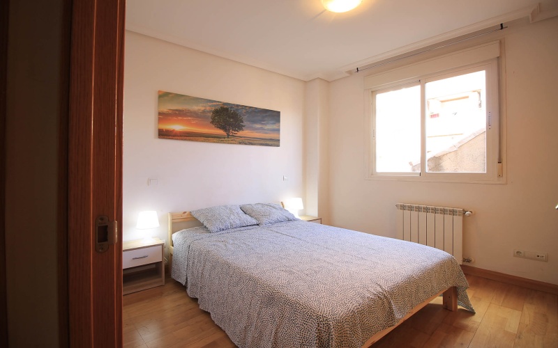 Calle Calle de Robledo, floor 2, Valdeacederas, 1 Bedroom Bedrooms, ,1 BathroomBathrooms,Apartment,Medium Term Let,Calle de Robledo,2,184