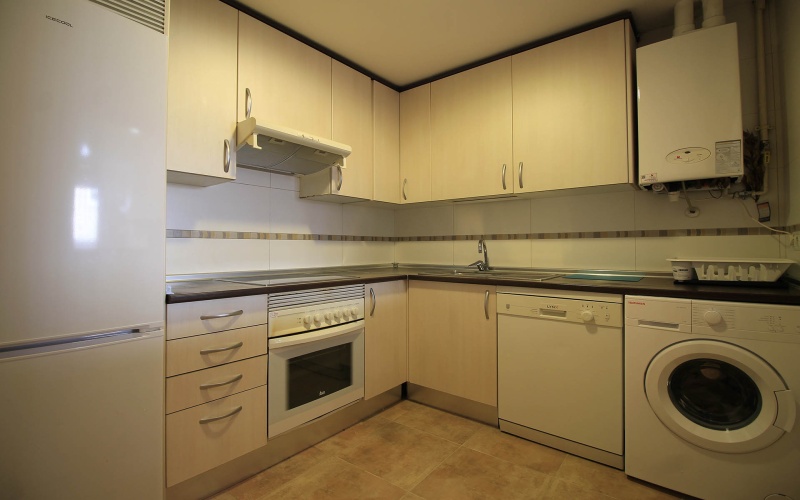 Calle Calle de Robledo, floor, Valdeacederas, 1 Bedroom Bedrooms, ,1 BathroomBathrooms,Apartment,Medium Term Let,Calle de Robledo,185