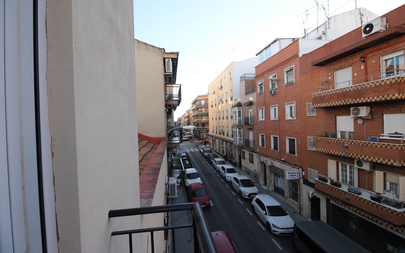 Calle Calle de Ramon Lujan, floor 3, Moscardo, 1 Bedroom Bedrooms, ,1 BathroomBathrooms,Apartment,Medium Term Let,Calle de Ramon Lujan,3,190