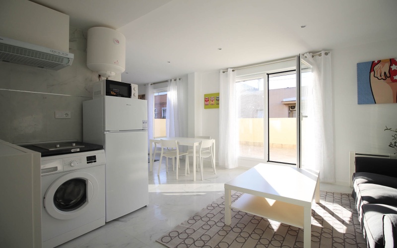 Calle Calle de Ramon Lujan, floor 3, Moscardo, 1 Bedroom Bedrooms, ,1 BathroomBathrooms,Apartment,Medium Term Let,Calle de Ramon Lujan,3,190