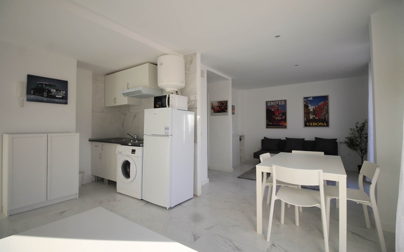 Calle Calle de Ramon Lujan, floor 3, Moscardo, 1 Bedroom Bedrooms, ,1 BathroomBathrooms,Apartment,Medium Term Let,Calle de Ramon Lujan,3,190