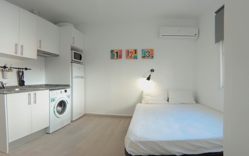 Calle Calle de Rodrigo Uhagon, floor 1, Pradolongo, ,1 BathroomBathrooms,Studio,Medium Term Let,Calle de Rodrigo Uhagon,1,197