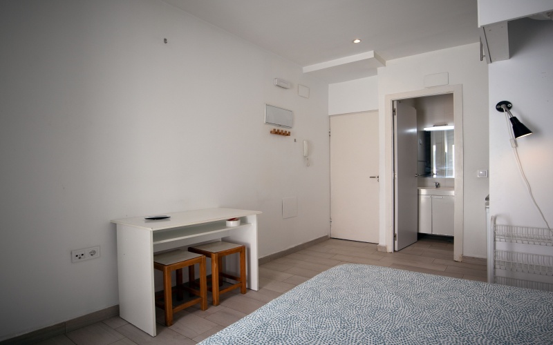 Calle Calle de Rodrigo Uhagon, floor 1, Pradolongo, ,1 BathroomBathrooms,Studio,Medium Term Let,Calle de Rodrigo Uhagon,1,200