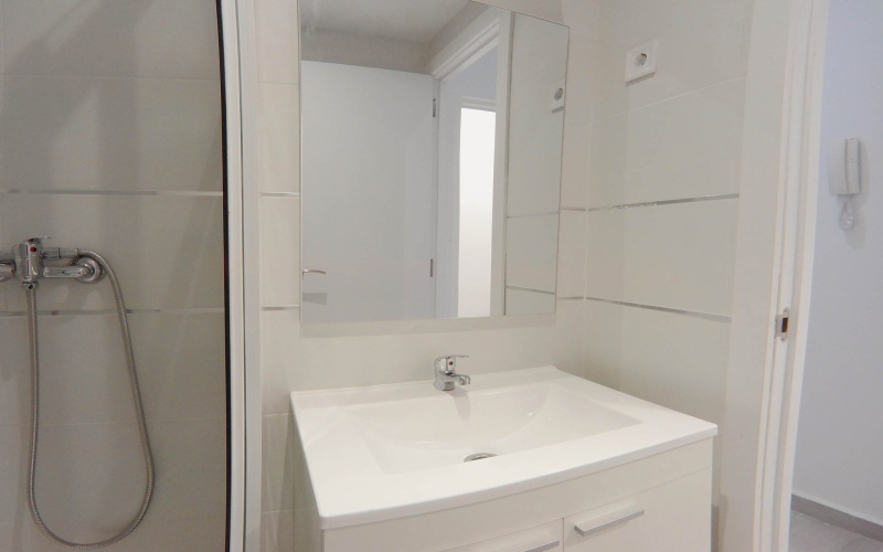 Calle Calle de Rodrigo Uhagon, floor 1, Pradolongo, ,1 BathroomBathrooms,Studio,Medium Term Let,Calle de Rodrigo Uhagon,1,201