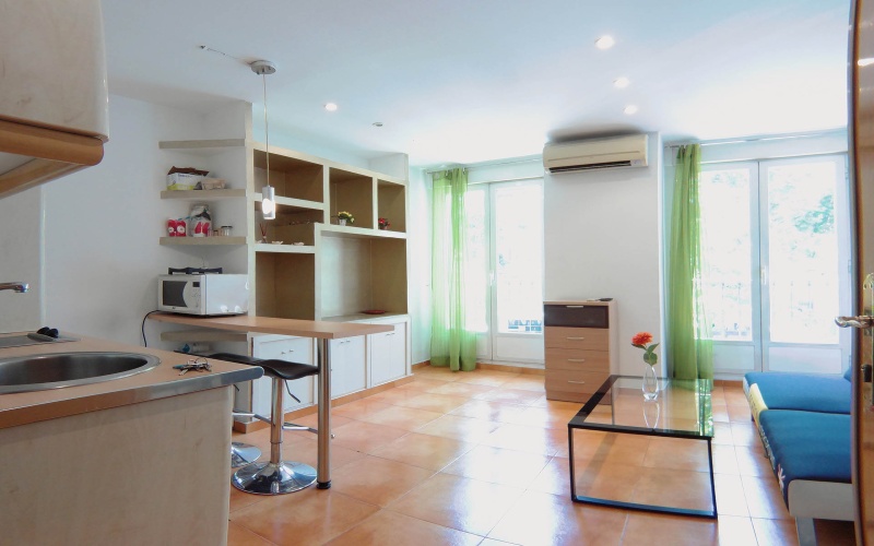 Calle Calle de Sagasta, floor 1, Trafalgar, ,1 BathroomBathrooms,Studio,Medium Term Let,Calle de Sagasta,1,211