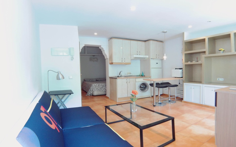 Calle Calle de Sagasta, floor 1, Trafalgar, ,1 BathroomBathrooms,Studio,Medium Term Let,Calle de Sagasta,1,211