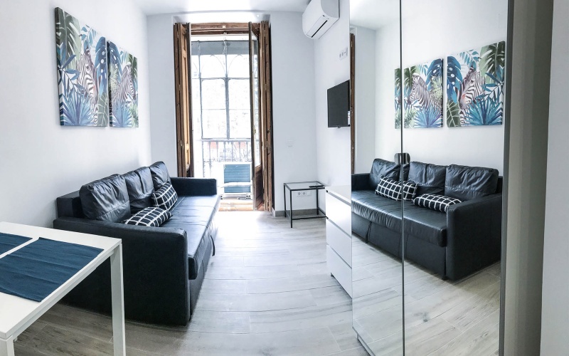 Calle Calle de Sagasta, floor 2, Trafalgar, ,1 BathroomBathrooms,Studio,Medium Term Let,Calle de Sagasta,2,213