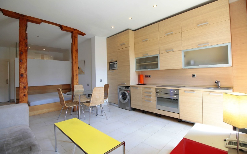 Calle Calle de Sagasta, floor 4, Trafalgar, ,1 BathroomBathrooms,Studio,Medium Term Let,Calle de Sagasta,4,216