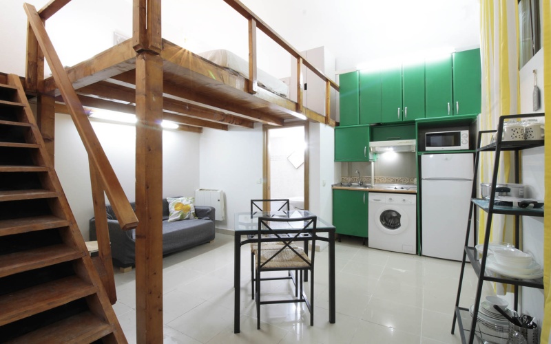 Calle Calle de Sagasta, floor, Trafalgar, ,1 BathroomBathrooms,Studio,Medium Term Let,Calle de Sagasta,219