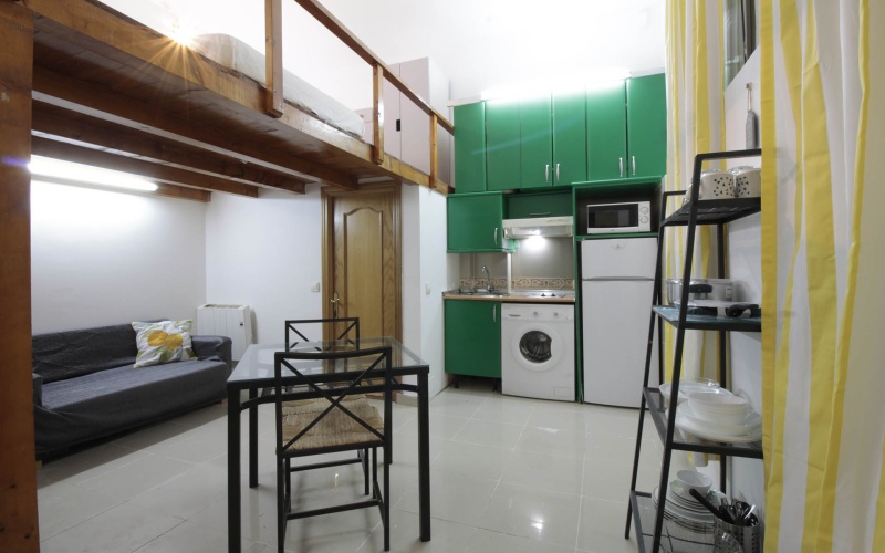 Calle Calle de Sagasta, floor, Trafalgar, ,1 BathroomBathrooms,Studio,Medium Term Let,Calle de Sagasta,219