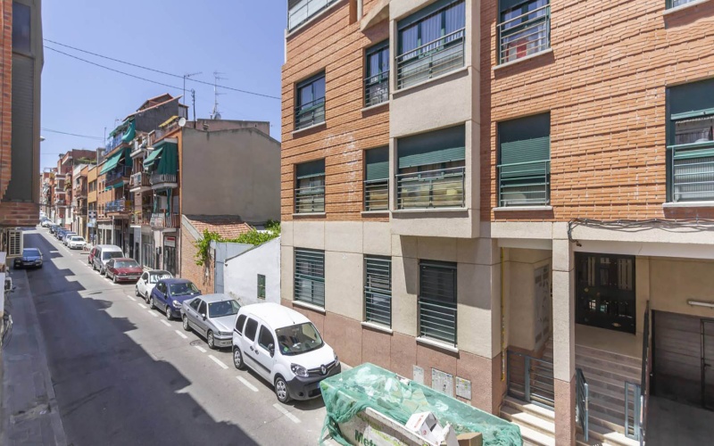 Calle Calle de Santona, floor 1, Zofio, 1 Bedroom Bedrooms, ,1 BathroomBathrooms,Apartment,Medium Term Let,Calle de Santona,1,221