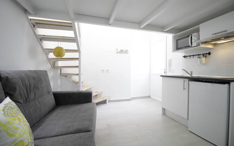 Calle Calle de Santona, floor, Zofio, ,1 BathroomBathrooms,Studio,Medium Term Let,Calle de Santona,225