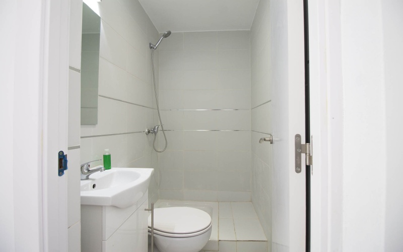 Calle Calle de Santona, floor, Zofio, ,1 BathroomBathrooms,Studio,Medium Term Let,Calle de Santona,228