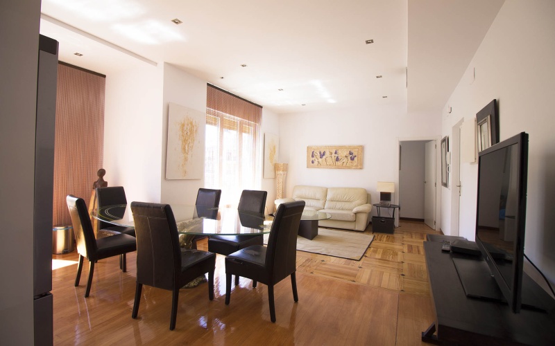 Calle Calle de Santa Engracia, floor 4, Nuevos Ministerios-Rios Rosas, 2 Bedrooms Bedrooms, ,2 BathroomsBathrooms,Apartment,Medium Term Let,Calle de Santa Engracia,4,235