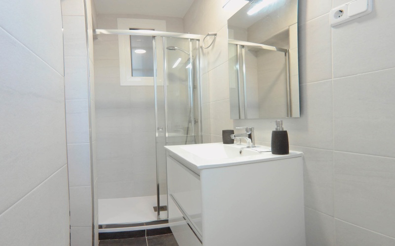 Calle Calle del Tesoro, floor 4, Malasana-Universidad, ,1 BathroomBathrooms,Studio,Medium Term Let,Calle del Tesoro,4,248