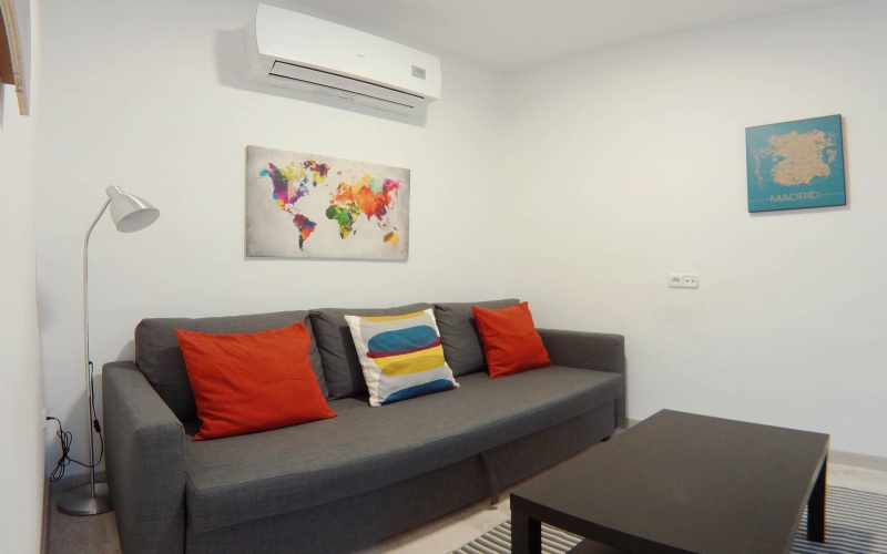 Calle Calle del Tesoro, floor 4, Malasana-Universidad, ,1 BathroomBathrooms,Studio,Medium Term Let,Calle del Tesoro,4,248