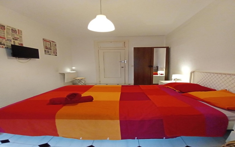 Calle Calle de Hortaleza, floor 2, Chueca-Justicia, 4 Bedrooms Bedrooms, ,1 BathroomBathrooms,Roomshared,Medium Term Let,Calle de Hortaleza,2,139