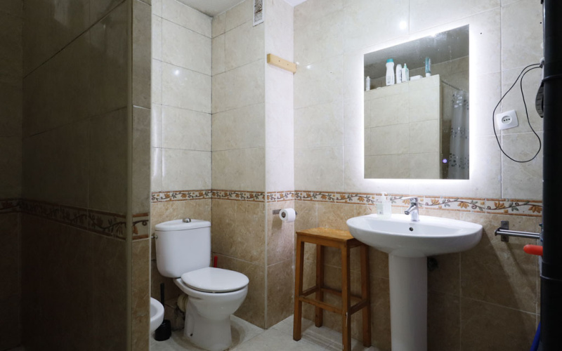 Calle Calle de Hortaleza, floor 2, Chueca-Justicia, 4 Bedrooms Bedrooms, 0 ,1 BathroomBathrooms,Roomshared,Medium Term Let,Calle de Hortaleza,2,140