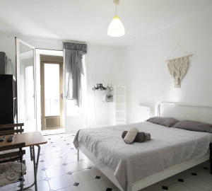 Calle Calle de Hortaleza, floor 2, Chueca-Justicia, 4 Bedrooms Bedrooms, 0 ,1 BathroomBathrooms,Roomshared,Medium Term Let,Calle de Hortaleza,2,140