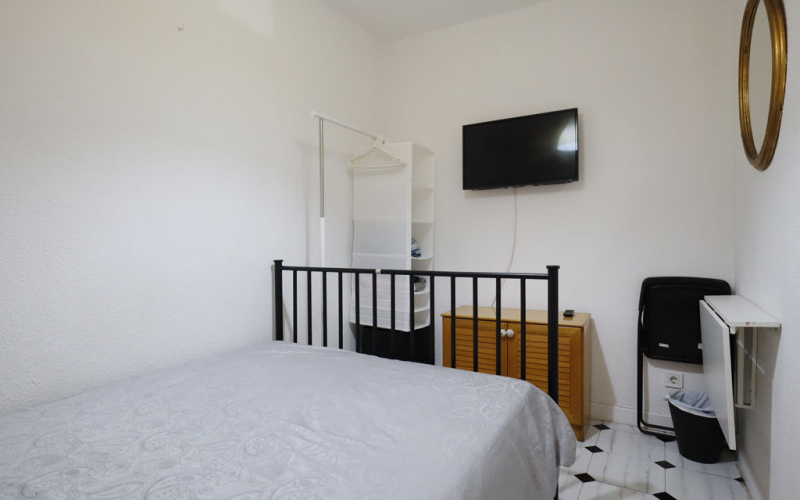 Calle Calle de Hortaleza, floor 2, Chueca-Justicia, 4 Bedrooms Bedrooms, 0 ,1 BathroomBathrooms,Roomshared,Medium Term Let,Calle de Hortaleza,2,141