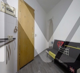 Calle Calle de Sagasta, floor 1, Trafalgar, ,1 BathroomBathrooms,Studio,Medium Term Let,Calle de Sagasta,1,264