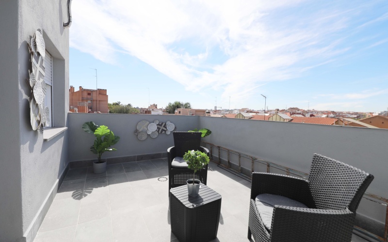 Calle Calle Gijon, floor 5, Puerta del Angel, 16 Bedrooms Bedrooms, ,16 BathroomsBathrooms,Roomshared,Medium Term Let,Calle Gijon,5,282