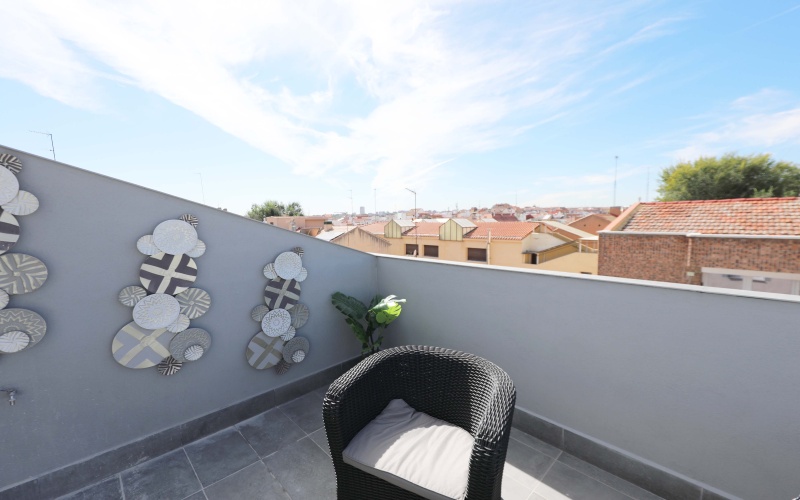 Calle Calle Gijon, floor 5, Puerta del Angel, 16 Bedrooms Bedrooms, ,16 BathroomsBathrooms,Roomshared,Medium Term Let,Calle Gijon,5,283