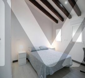 Carrera Carrera de San Jeronimo, floor 3, Sol, 6 Bedrooms Bedrooms, ,2 BathroomsBathrooms,Roomshared,Medium Term Let,Carrera de San Jeronimo,3,318