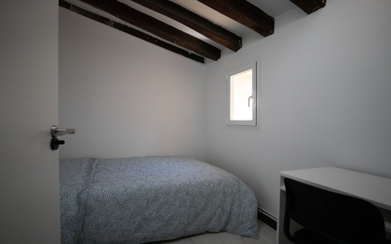 Carrera Carrera de San Jeronimo, floor 3, Sol, 6 Bedrooms Bedrooms, ,2 BathroomsBathrooms,Roomshared,Medium Term Let,Carrera de San Jeronimo,3,319