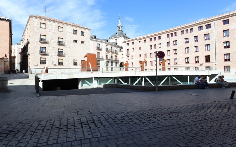 Calle Calle Sacramento, floor 4, Sol, ,1 BathroomBathrooms,Studio,Medium Term Let,Calle Sacramento,4,327